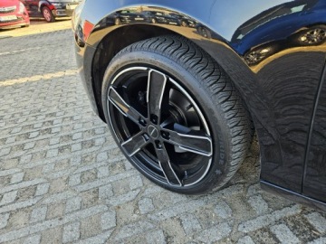 Volvo V40 II Hatchback Facelifting 2.0 D3 150KM 2019 Volvo V40 2.0 Diesel 150KM, zdjęcie 13