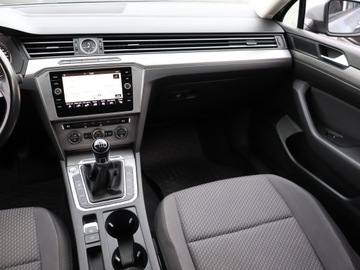 Volkswagen Passat B8 Limousine 2.0 TDI BlueMotion Technology 150KM 2018 VW Passat 2.0 TDI, Salon Polska, Serwis ASO, Navi, zdjęcie 7