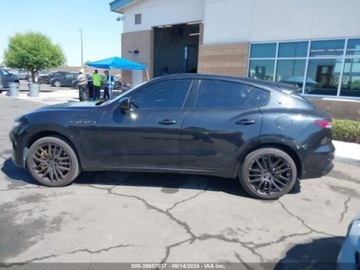 Maserati Levante 2022 Maserati Levante 2022, Modena, 3.0, 4x4, od ubezpieczalni 3.0 Benzyna 424KM, zdjęcie 10