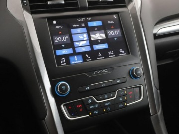 Ford Mondeo V Kombi 2.0 TDCi 150KM 2019 Ford Mondeo 2.0 TDCi Business Edition Klimatronik, zdjęcie 25