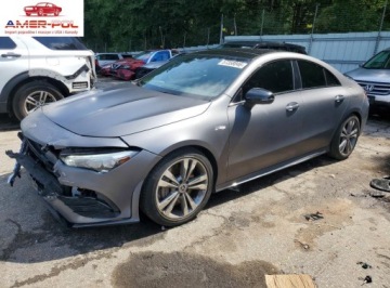 Mercedes CLA C118/X118 2020 Mercedes-Benz CLA Amg 35 4matic 2020 2.0 Benzyna 302KM