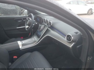 Mercedes Klasa C W206 2024 Mercedes-Benz Klasa C 300, 2024r., 4x4, 2.0L 2.0 Benzyna 255KM, zdjęcie 6
