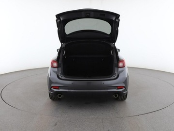 Mazda 3 III Sedan Facelifting 2.0 SKYACTIV-G 120KM 2017 Mazda 3 navi klima auto kamera i czujnki, zdjęcie 17