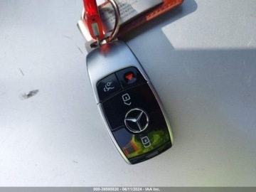 Mercedes Klasa E W213 2019 Mercedes-Benz Klasa E 2019 Mercedes-Benz E-Class E 300 RWD Sedan 2.0 241KM, zdjęcie 10