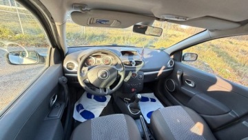 Renault Clio III Hatchback 5d 1.6 i 16V 88KM 2007 Renault Clio Raty 1.6 benz 88KM Klimatronic. bogata wersja Zarej w PL Gwar, zdjęcie 11