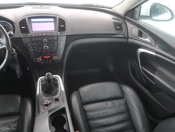 Opel Insignia I Hatchback 2.0 CDTI ECOTEC 160KM 2010 Opel Insignia 2.0 CDTI, Skóra, Navi, Xenon, zdjęcie 7