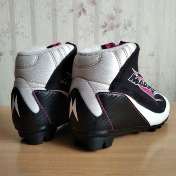 ЛЫЖНЫЕ БОТИНКИ MADSHUS BUTTERFLY, РАЗМЕР.EU-32