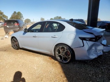 Alfa Romeo Giulia II Sedan Facelifting 2.0 Turbo 280KM 2022 Alfa Romeo Giulia Alfa Romeo Giulia, od ubezpieczyciela 2.0 Benzyna 280KM, zdjęcie 5