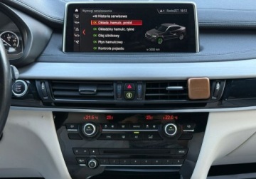 BMW X6 F16 Crossover xDrive50i 450KM 2017 BMW X6 Salon Polska Czujniki Kamera Automat 4.4 Benzyna 450KM, zdjęcie 9