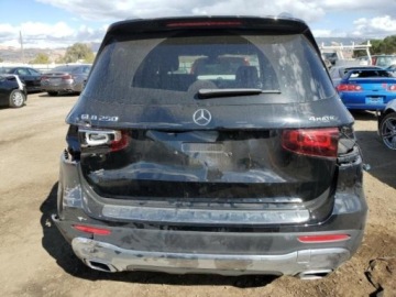 Mercedes GLB 2023 Mercedes-Benz GLB 2023, 2.0L, 4x4, od ubezpieczalni 2.0 Benzyna 221KM, zdjęcie 4