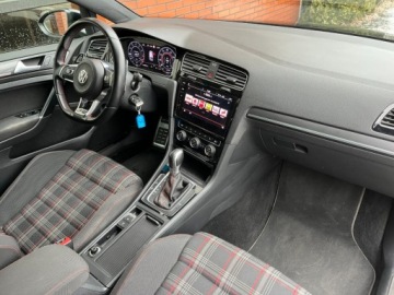 Volkswagen Golf VII GTI 3d Facelifting 2.0 TSI 245KM 2018 Volkswagen Golf 2.0 benzyna 245 KM GTI performance DSG zarej w PL zad, zdjęcie 7