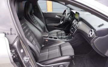Mercedes CLA C117 Shooting Brake Facelifting 1.6 200 156KM 2018 Mercedes-Benz CLA Bezwypadkowy Serwisowany 1-Wlasciciel Navi Full Led Pdc, zdjęcie 19