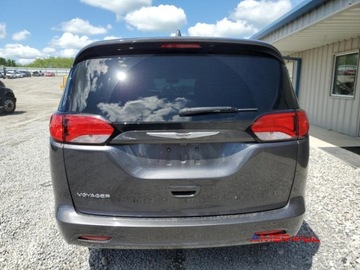 Chrysler Voyager V 2020 Chrysler Voyager 2020 r.,3,6 L LXI 3.6 Benzyna 287KM, zdjęcie 4