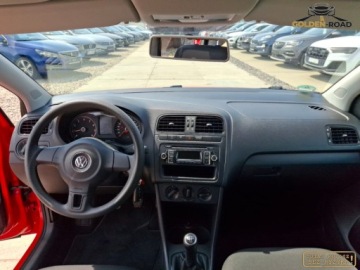 Volkswagen Polo V Hatchback 5d 1.2 70KM 2012 Volkswagen Polo 1,2 benz klima elektryka alu wspomaganie oplacony 1.2 69KM, zdjęcie 11