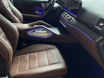 Mercedes GLE V167 SUV Facelifting 3.0 450d 367KM 2025 MERCEDES-BENZ GLE 450 d 4-Matic AMG Line 3.0 (367KM) 2025, zdjęcie 4