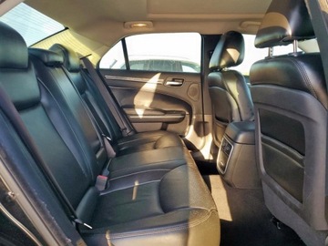 Chrysler 300C II 2021 Chrysler 300 Touring 2021 3.6l 3.6 Benzyna 292KM, zdjęcie 10