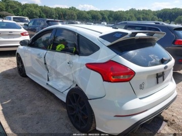 Ford Focus III RS 2.3 EcoBoost 350KM 2017 Ford Focus RS 2017 2.3l 2.3 Benzyna 350KM, zdjęcie 3