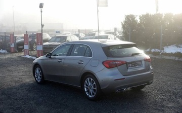 Mercedes Klasa A W177/V177 Hatchback 1.5 180d 116KM 2020 Mercedes-Benz Klasa A 180CDI 116KM Automat Hej Mercedes Skora Duzy tablet, zdjęcie 6