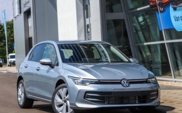 Volkswagen Golf VIII Hatchback Facelifting 1.5 TSI 116KM 2026 Volkswagen Golf Life Plus, tapicerka Art Velours, Pakiet Zimowy, od reki, zdjęcie 6