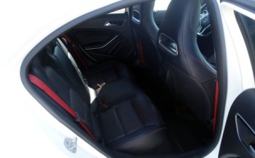 Mercedes Klasa A W176 Hatchback 5d Facelifting 200 d 136KM 2015 Mercedes-Benz Klasa A 200CDI 136KM AMG Line Niski przebieg Biksenon Skora, zdjęcie 7