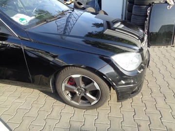 MERCEDES C TŘÍDA 204 KAPOTA C040