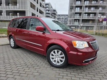 Chrysler Town &amp; Country V 2015 town chrysler Touring V6 3.6l benzyna 283KM Dokumentacja Zadbany