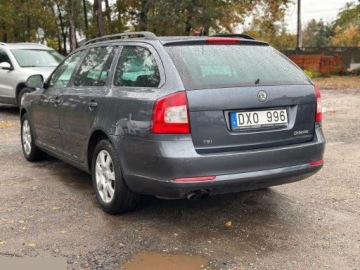 Skoda Octavia II Kombi 1.4 TSI 122KM 2010 Skoda Octavia 1.4 TSI Ambition 122KM 2010r, zdjęcie 11