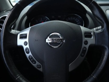 Nissan Qashqai I Crossover Facelifting  1.6 dCi 130KM 2013 Nissan Qashqai+2 1.6 dCi, Salon Polska, 7 miejsc, zdjęcie 14