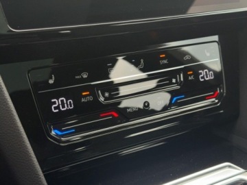 Volkswagen Arteon Shooting Brake R 2.0 TSI 320KM 2023 Volkswagen Arteon Shooting Brake 2.0 TSI R 320KM 4Motion, FULL LED Matrix,, zdjęcie 20