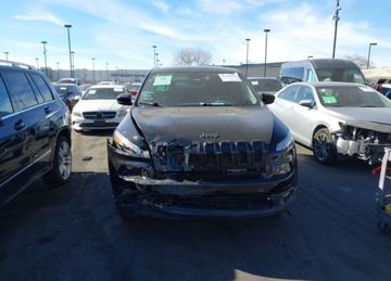 Jeep Cherokee V 2018 Jeep Cherokee LATITUDE, V6, od ubezpieczalni 3.2 Benzyna 275KM, zdjęcie 3