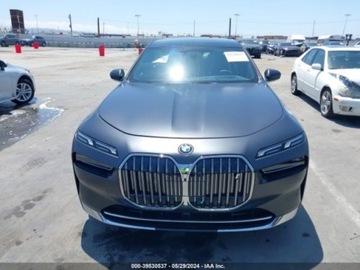 BMW 2024 BMW i7 2024r., Elektryczny 449KM, zdjęcie 6