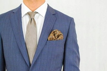 ТЕМНО-ЗЕЛЕНЫЙ КАРМАН, ВСТАВКА НА ПУГОВИЦАХ В СТИЛЕ!