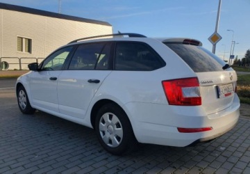 Skoda Octavia II Kombi Facelifting 1.6 TDI CR DPF 105KM 2013 Skoda Octavia 1.6TDi 105KM Kombi Klima 2-Wlascicieli Ks.Serwisowa Zarejest, zdjęcie 17