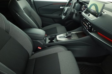 Nissan Qashqai III Crossover 1.3 DIG-T MHEV 158KM 2024 Nissan Qashqai 1.3 DIG-T MHEV, 1. Właściciel, zdjęcie 8