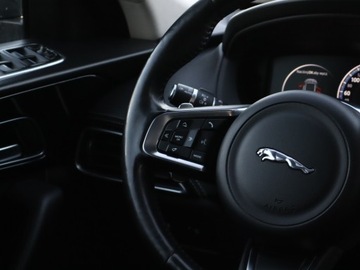 Jaguar F-Pace SUV 2.0 iD4 240KM 2017 Jaguar F-Pace 25d AWD, 237 KM, 4X4, Automat, zdjęcie 20