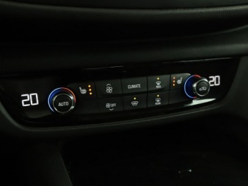 Opel Insignia I Sports Tourer Facelifting 2.0 CDTI Ecotec 170KM 2017 Opel Insignia full LED navi klima auto grzane, zdjęcie 26