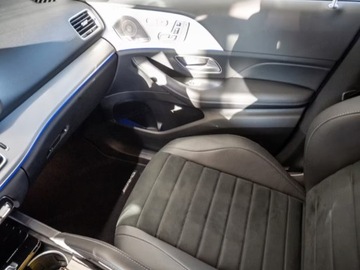 Mercedes GLE V167 SUV Facelifting 2.0 300d 269KM 2025 MERCEDES-BENZ GLE 300 d 4-Matic AMG Line 2.0 (269KM) 2025, zdjęcie 10