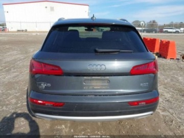 Audi Q5 II SUV 2.0 TFSI 252KM 2018 Audi Q5 2018 r., 2,0L 2.0 Benzyna 252KM, zdjęcie 4