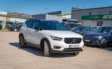 Volvo XC40 2022 Volvo XC 40 Volvo XC40 2.0 T5 AWD 247KM 2.0 Benzyna 247KM, zdjęcie 3