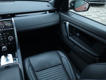 Land Rover Discovery Sport SUV Facelifting 2.0 P I4 250KM 2020 Land Rover Discovery Sport P250 MHEV, zdjęcie 7