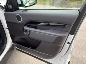 Land Rover Discovery V Terenowy 2.0 SD4 240KM 2018 Land Rover Discovery Pneumatyka Szklany Zamiana, zdjęcie 30