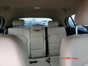 Mercedes GLA I 2015 Mercedes-Benz GLA 2015 r., 2,0L GLA 250 2.0 Benzyna 208KM, zdjęcie 9