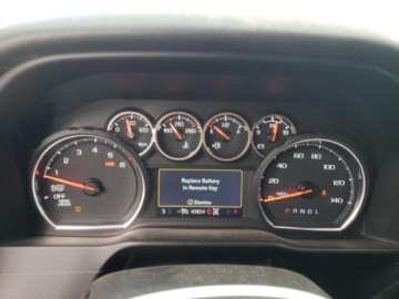 Chevrolet Silverado II 2020 Chevrolet Silverado 2020, 6.2L, 4x4, K1500 LT TRAIL BOSS, po gradobiciu 6.2, zdjęcie 9