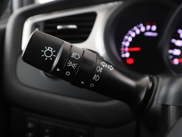 Kia Ceed II Hatchback 5d Facelifting 1.4 DOHC 100KM 2016 Kia Cee&#039;d Klimatyzacja Podgrzewane fotele Czujniki, zdjęcie 28