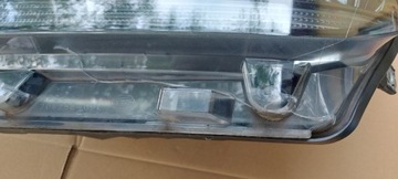 LEVÝ SVĚTLO PŘEDNÍ VW CRAFTER 2 II 7C MAN TGE 7C1941005 A1023