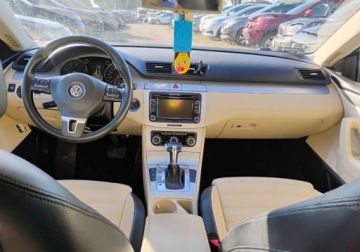 Volkswagen Passat CC 2.0 TSI 200KM 2010 Volkswagen Passat CC 2010r, 2.0 Benzyna. AUTOMAT. Uszkodzony prawy tyl. Je, zdjęcie 5