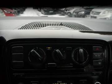 Volkswagen up! Hatchback 5d 1.0 MPI 60KM 2015 Volkswagen Up! 1.0mpi Stan b.dobry Gwarancja 12mc, zdjęcie 19