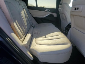 BMW X5 G05 SUV Plug-In 3.0 45e 394KM 2021 BMW X5 2021 BMW Motorrad X5 XDRIVE45E 3.0 Hybryda Plug-in 394KM, zdjęcie 10