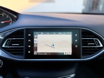 Peugeot 308 II SW 2.0 BlueHDi 150KM 2016 PEUGEOT 308 2.0 HDI 150 KM ALLURE / KAMERA / PANORAMA / FULL LED, zdjęcie 32