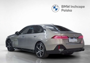 BMW Seria 5 G30-G31 Touring Facelifting 3.0 530d 286KM 2024 BMW Seria 5 d xDrive 340 KM M Sport Pro Bowers Wilkins Gwarancja fabry, zdjęcie 22